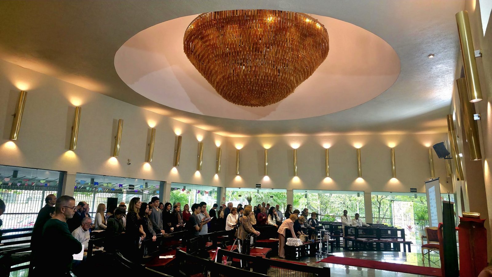 Padre no altar